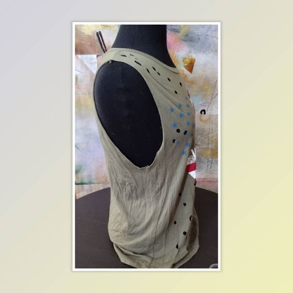 💕NWT Rock N Rose Couture Green Tank Muscle Tee WOODSTOCK 1969 Medium Boho Peace - Picture 3 of 5